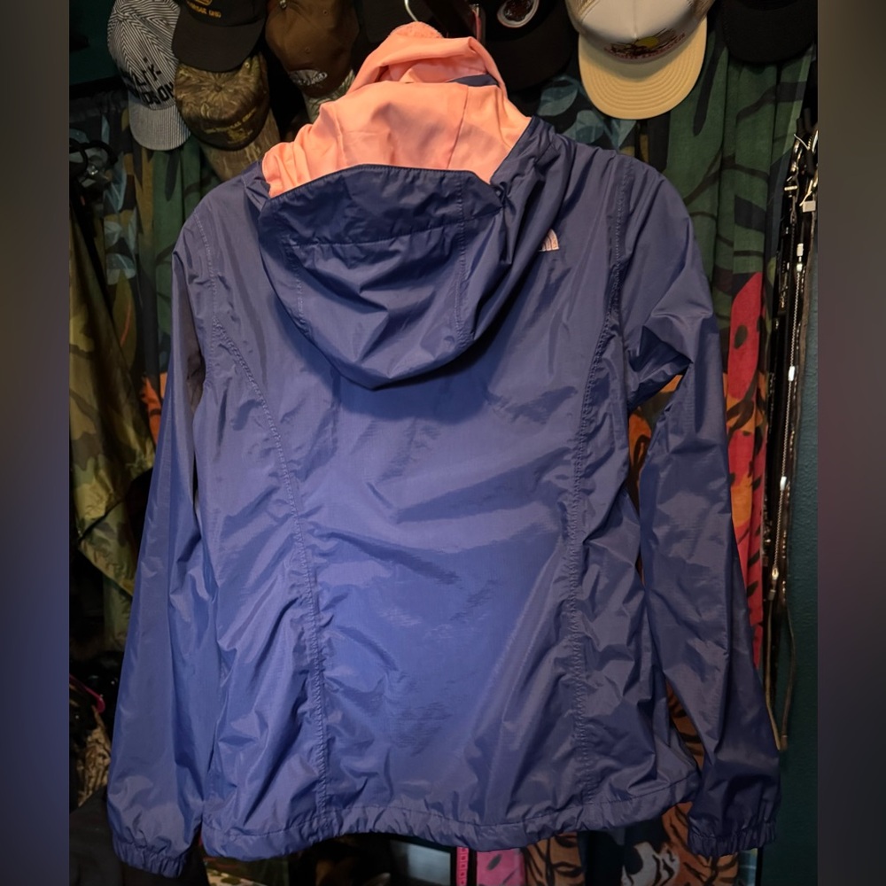 The North Face Violet Jacket with Light Pink Interior - Picture 2 of 8